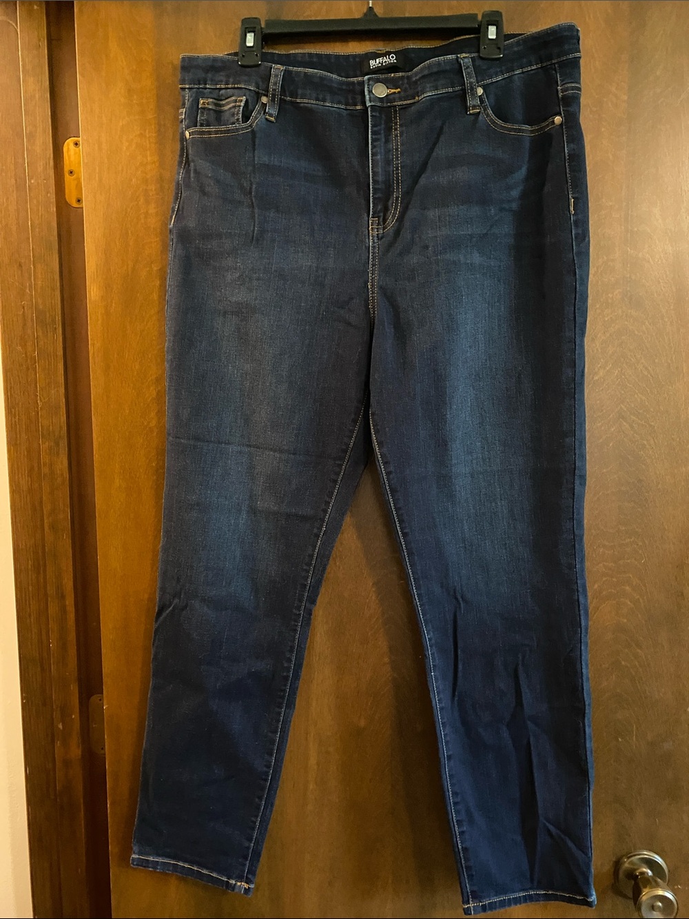 BUFFALO DAVID BITTON dark wash Mollie style jeans. High rise, stretch, straight